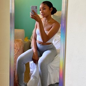 Meet your Posher, Briana